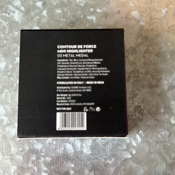 3 for $20! BNIB Sugar Mini Highlighter - Picture 4 of 5